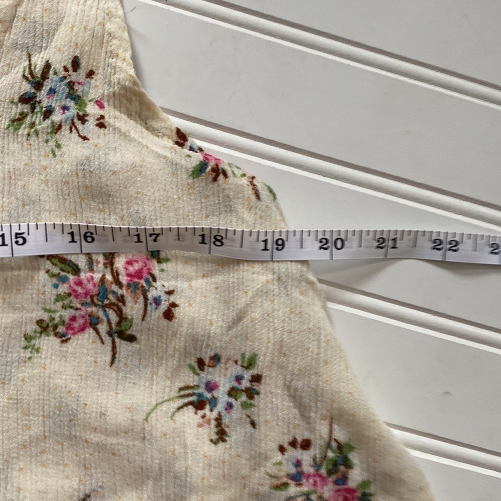 Mossimo Flowy Tank - Picture 4 of 8
